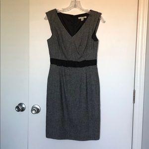 Banana republic v-neck dress